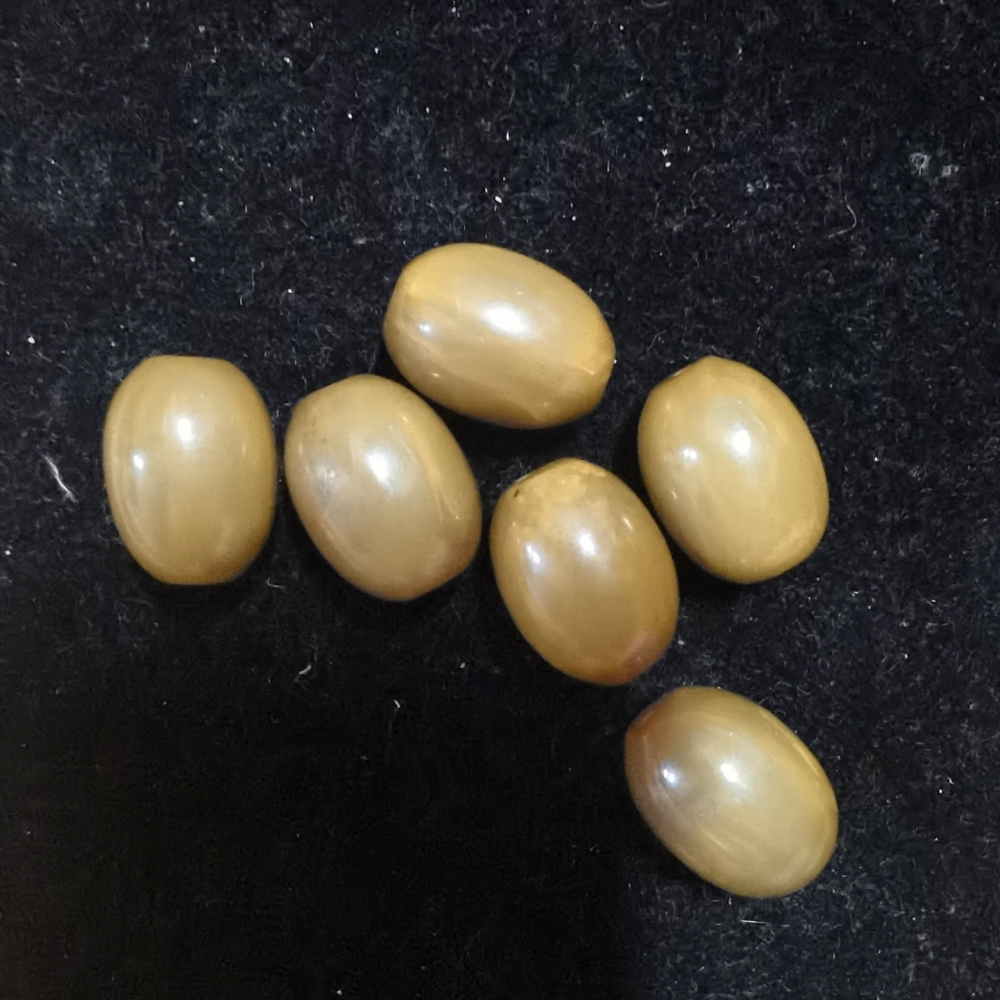 6 Vintage Bakelite Green Marble Loose Beads With Holes Tested